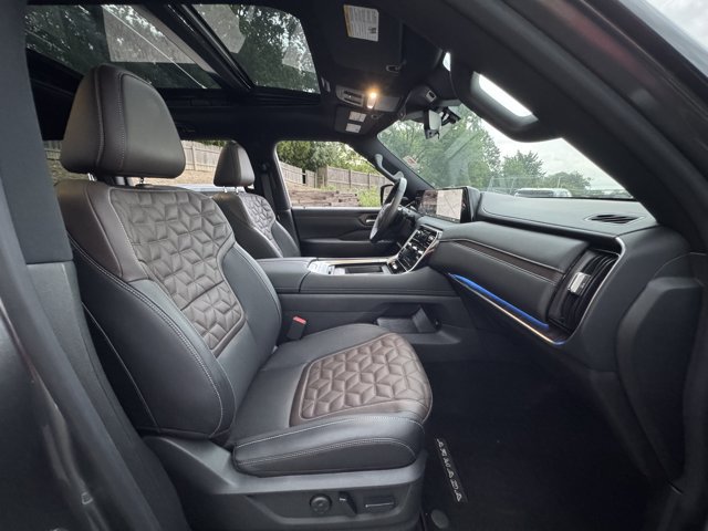 New 2026 Nissan Armada Platinum AWD/4WD image 30
