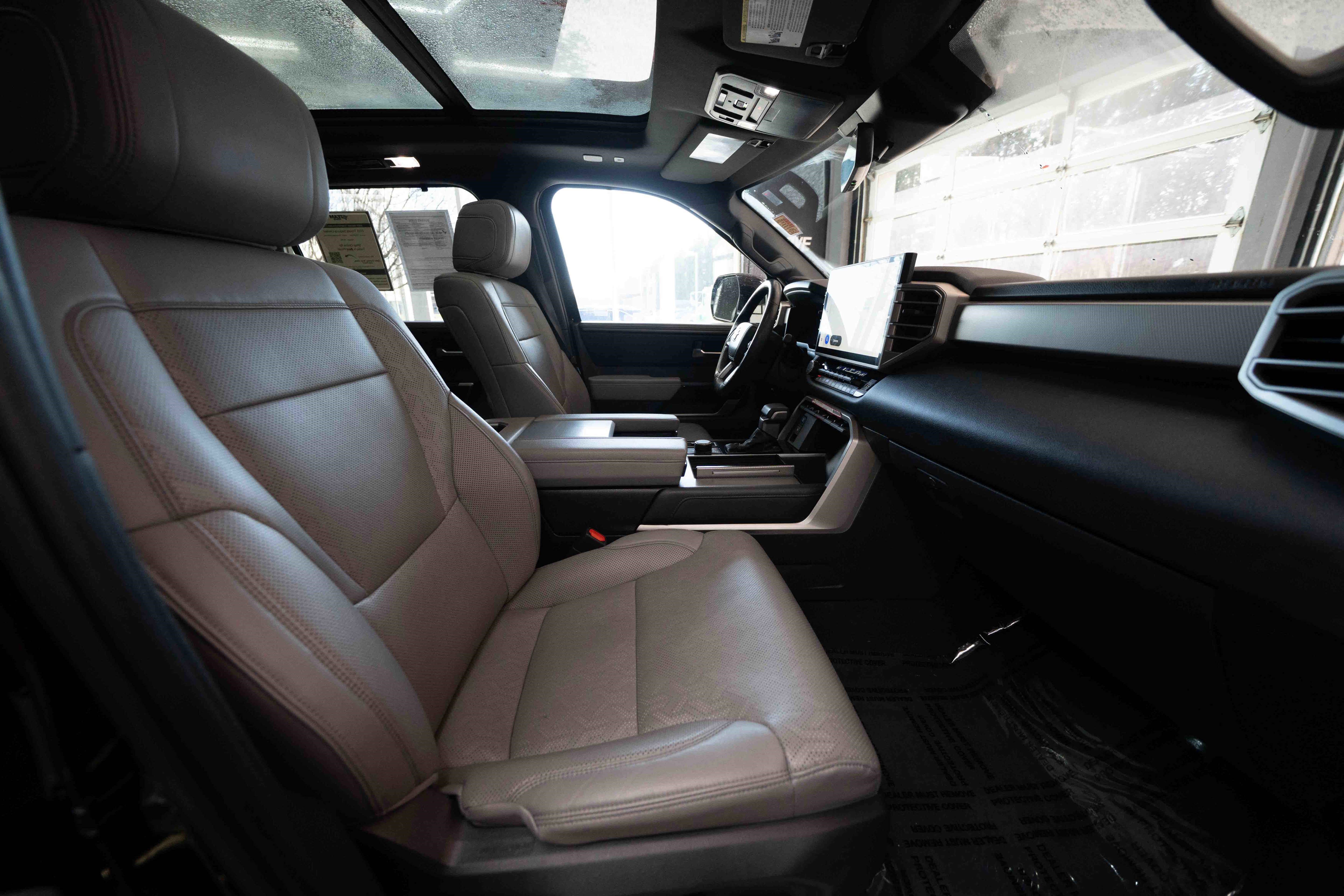 Used 2025 Toyota Sequoia Limited image 27