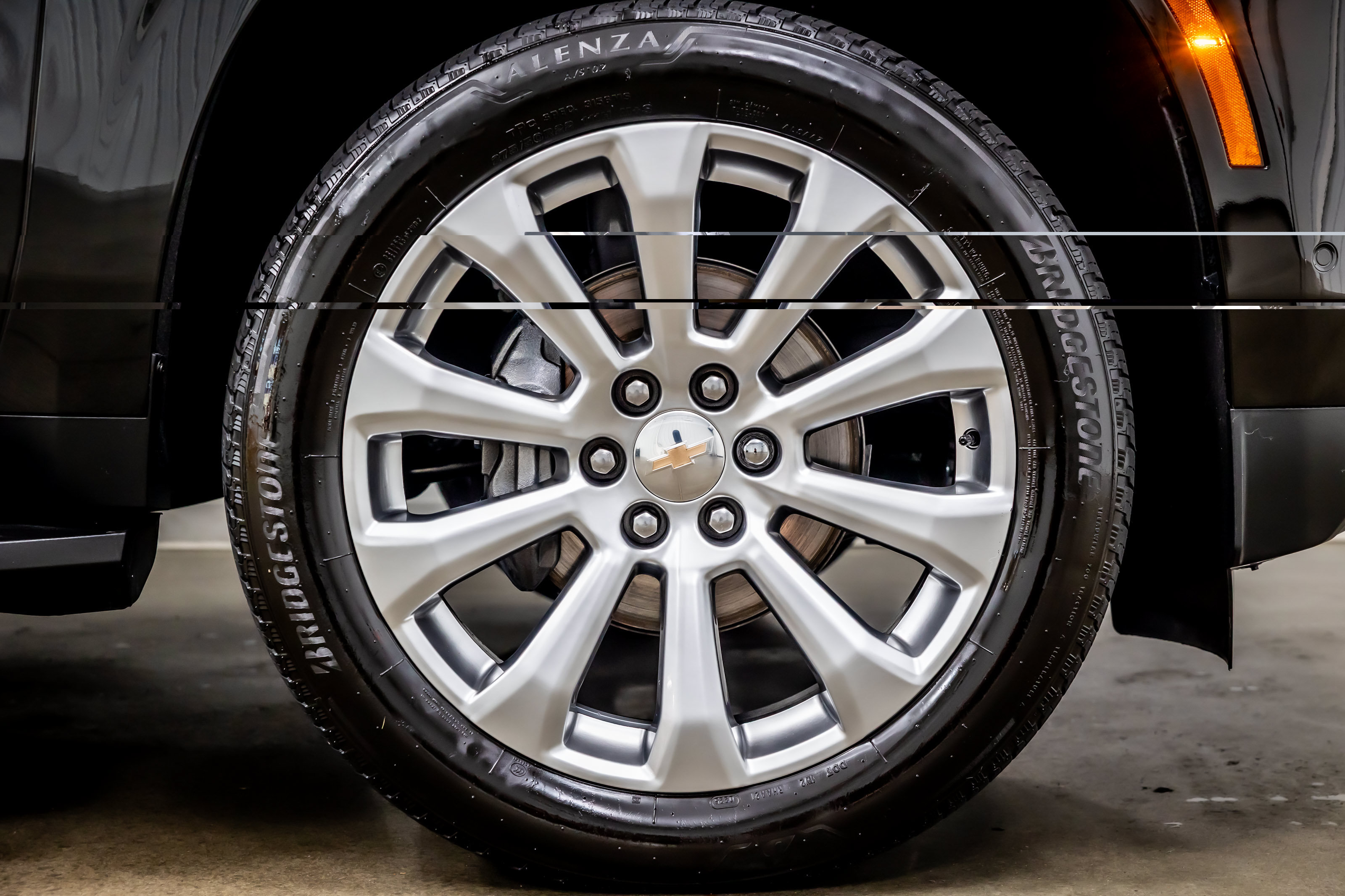 Used 2025 Chevrolet Tahoe Premier RWD image 36