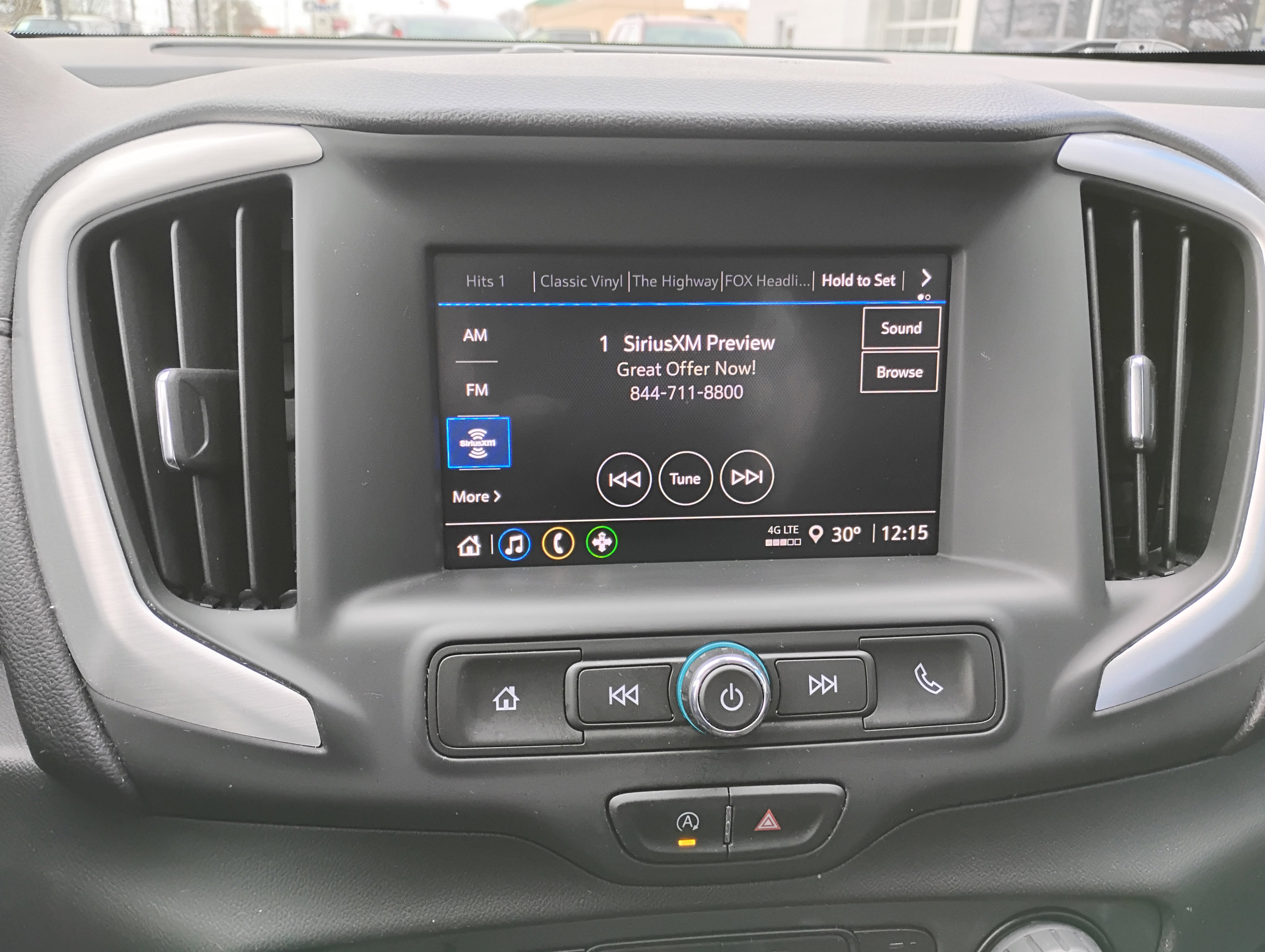 Used 2023 GMC Terrain SLE image 7