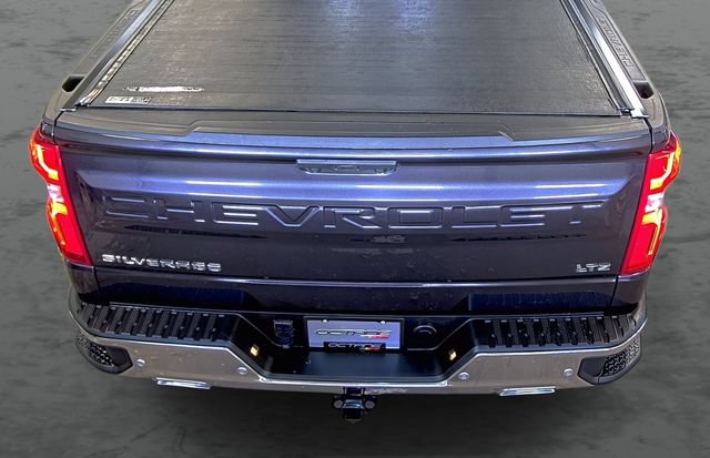 Used 2023 Chevrolet Silverado 1500 LTZ w/ LTZ Premium Package AWD/4WD image 12