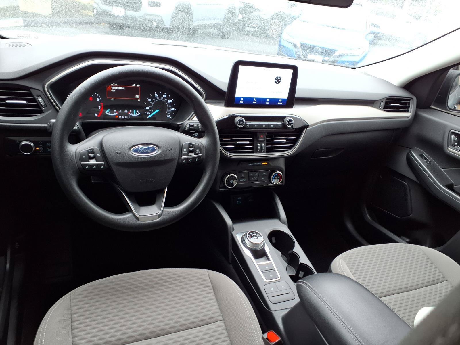 Used 2022 Ford Escape SE FWD image 5