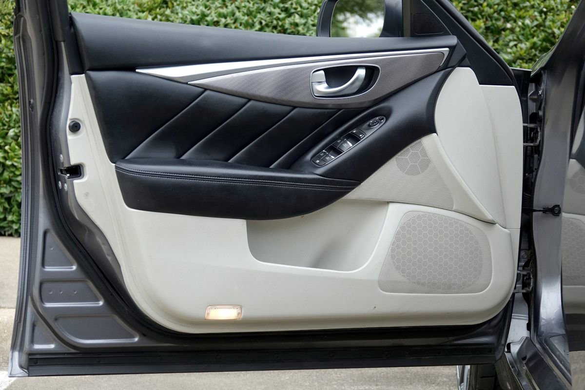 Used 2014 INFINITI Q50 Premium w/ Navigation Package image 37