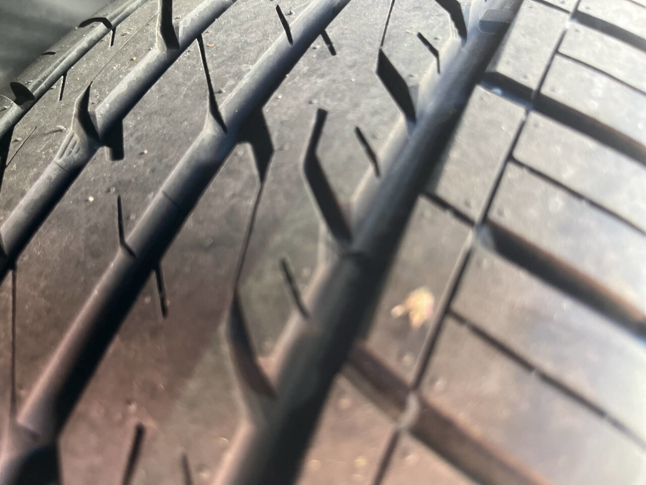 Used 2020 Dodge Challenger R/T w/ Blacktop Package image 30