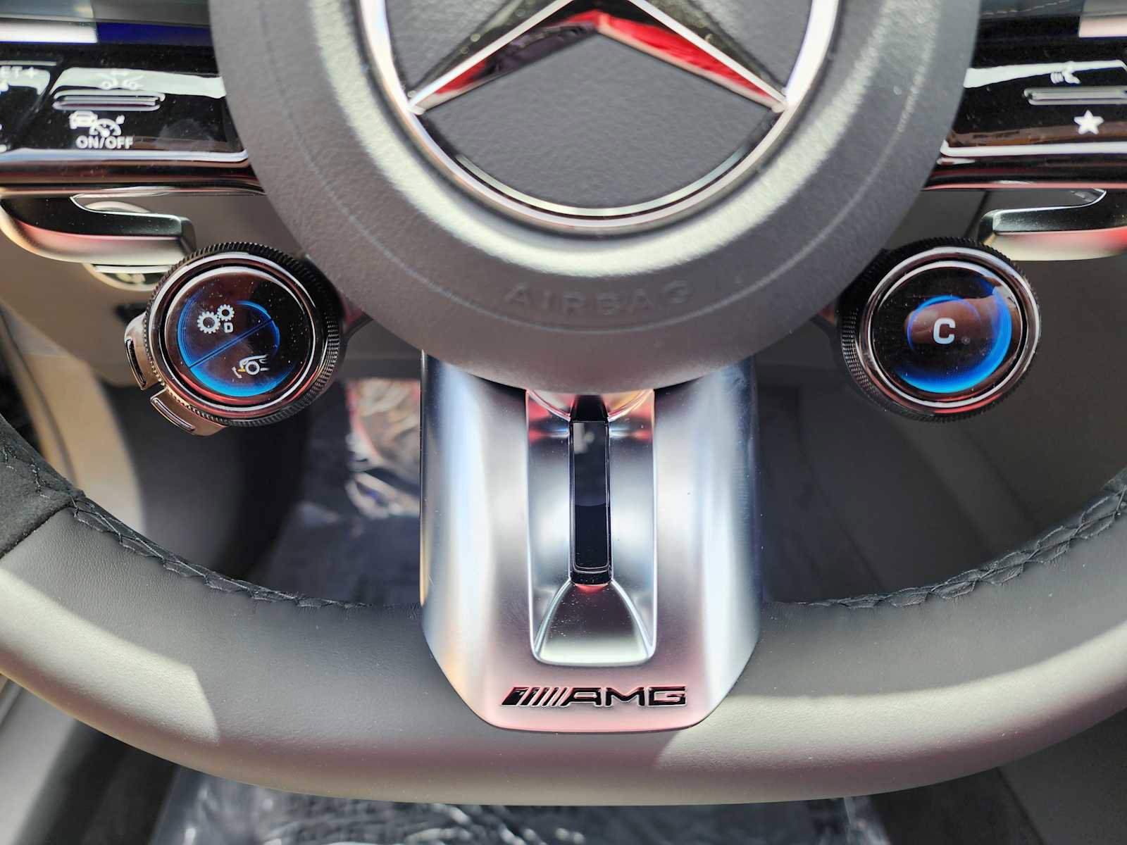 New 2025 Mercedes-Benz SL 63 AMG S e Performance 4MATIC image 8