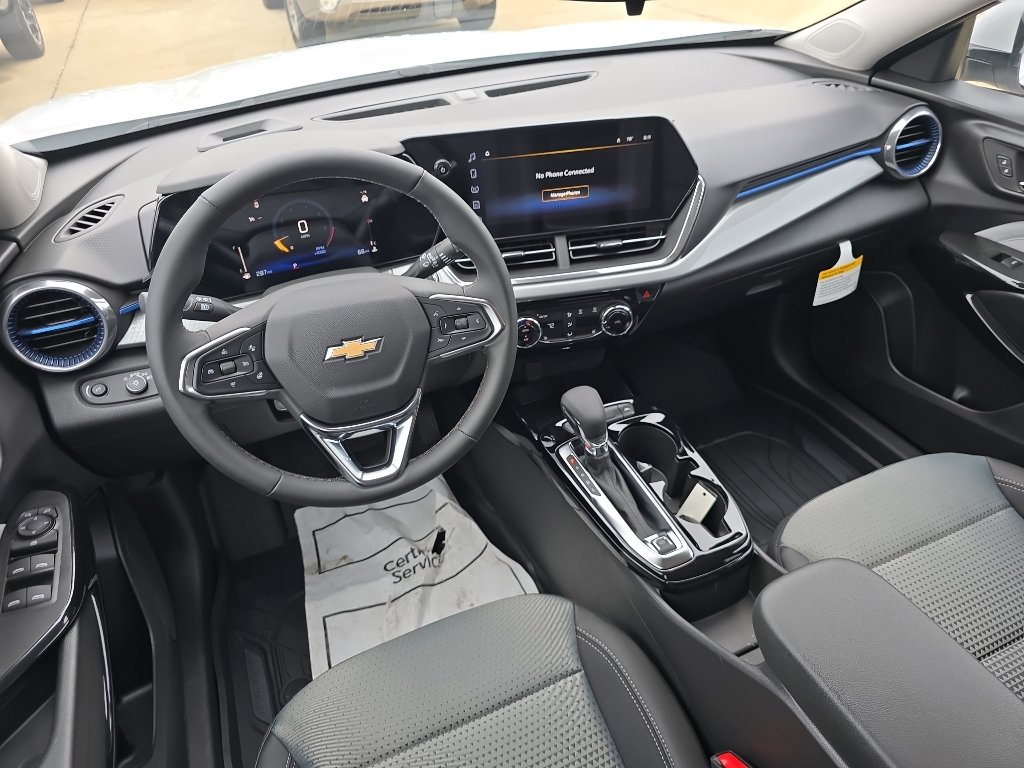 New 2026 Chevrolet Trax LT w/ LT Convenience Package FWD image 9