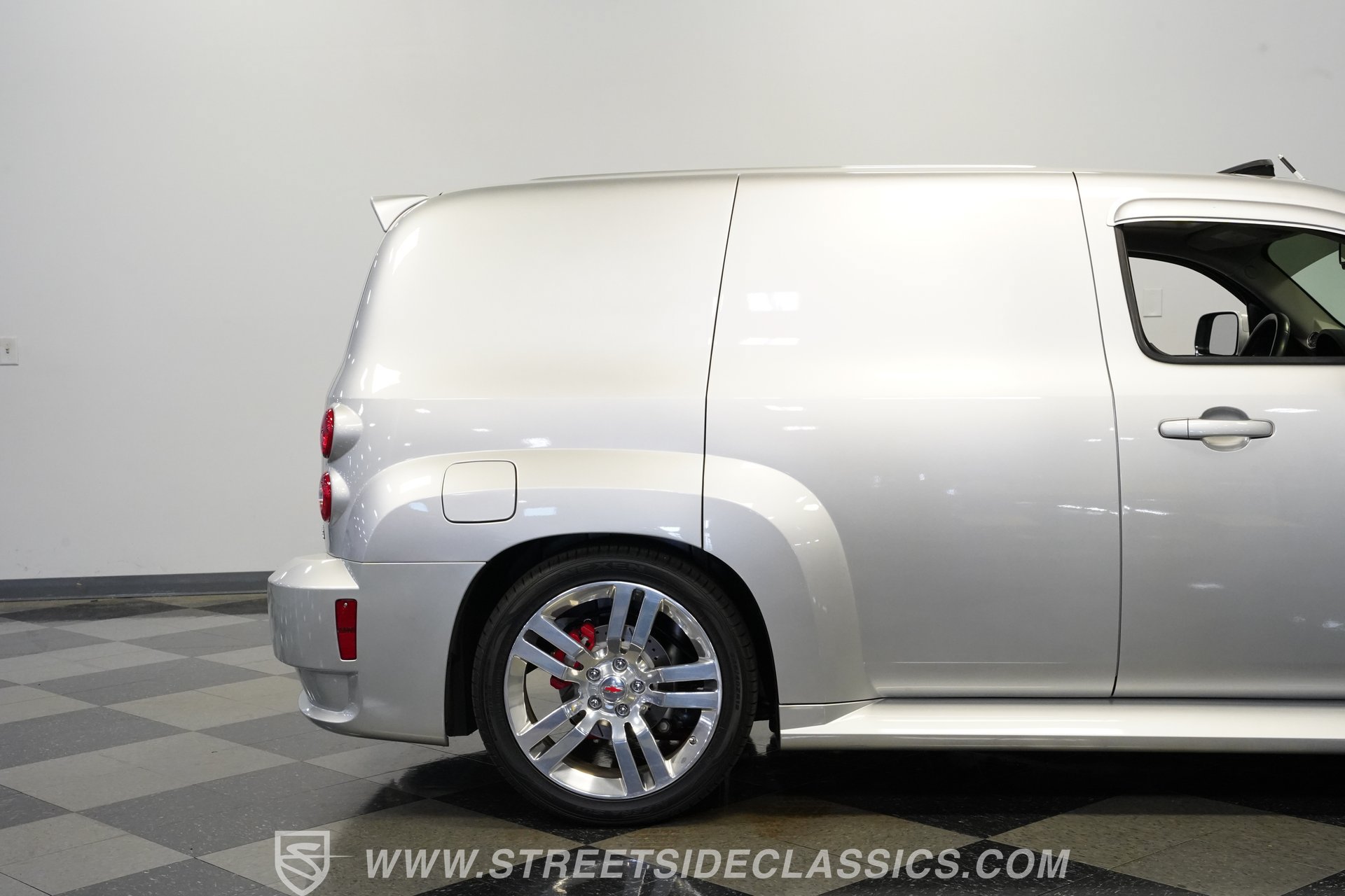 Used 2009 Chevrolet HHR SS FWD image 30