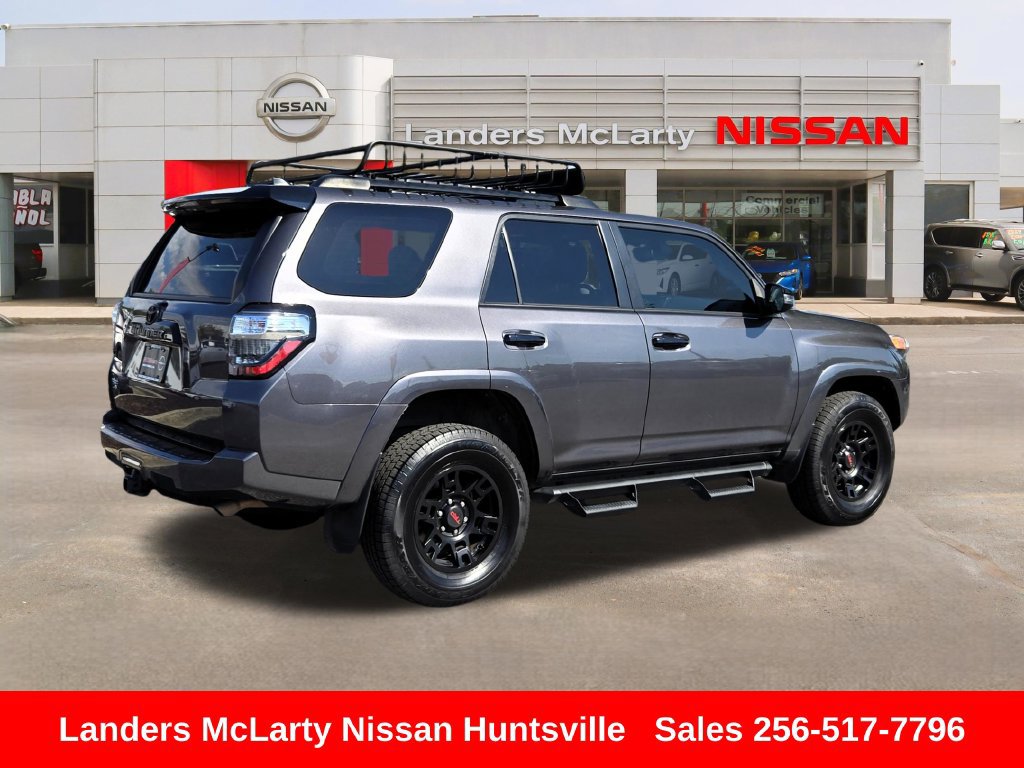 Used 2021 Toyota 4Runner Venture w/ Moonroof Package AWD/4WD image 3