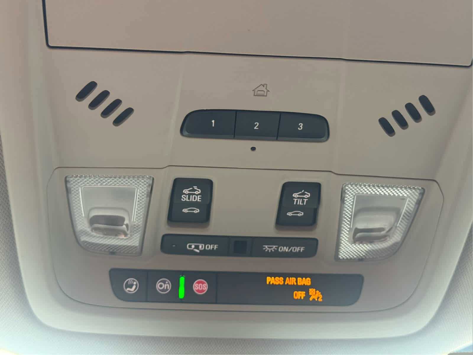 Used 2021 Buick Enclave Avenir image 20