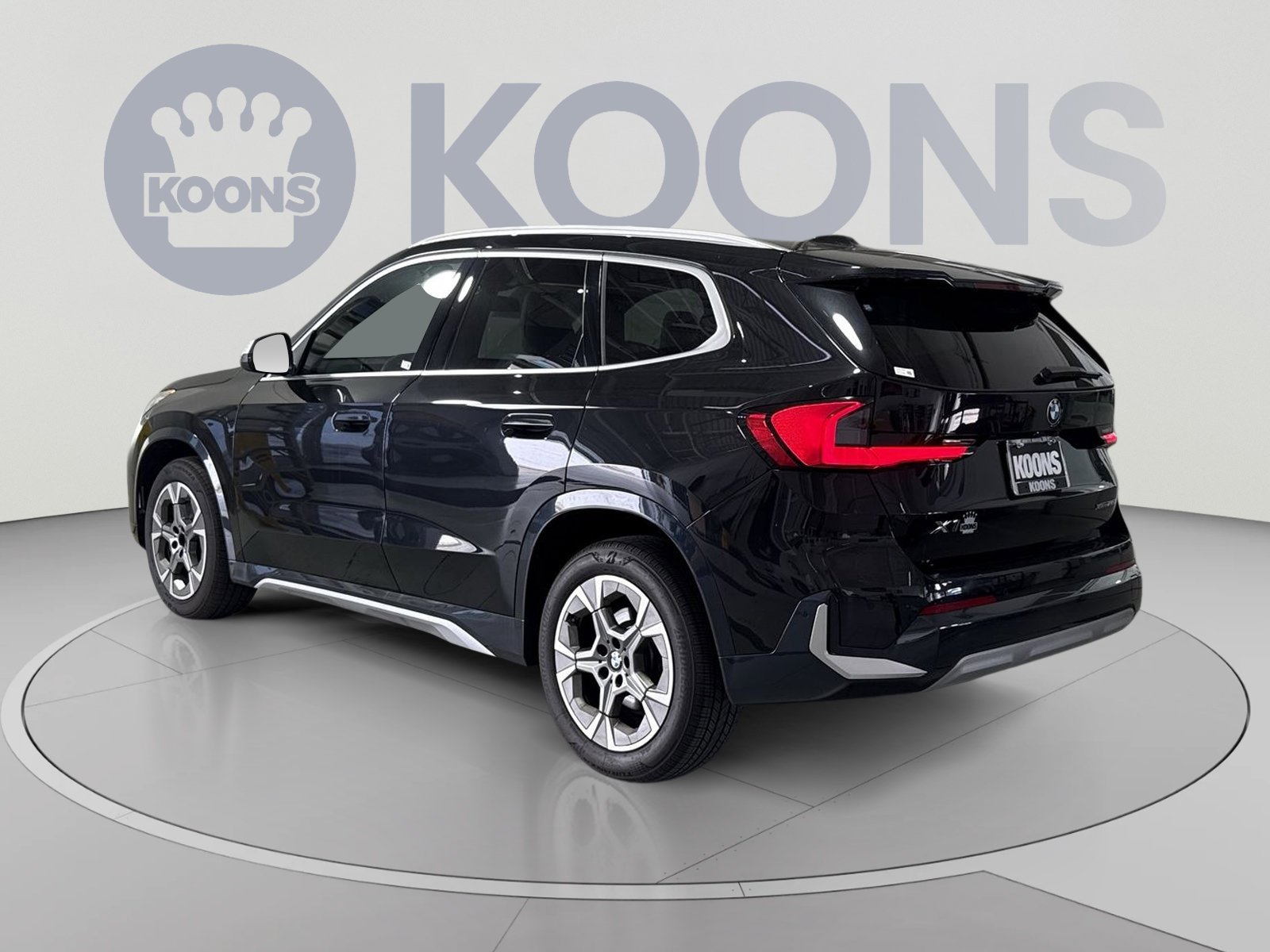 Used 2023 BMW X1 xDrive28i w/ Convenience Package AWD/4WD image 8