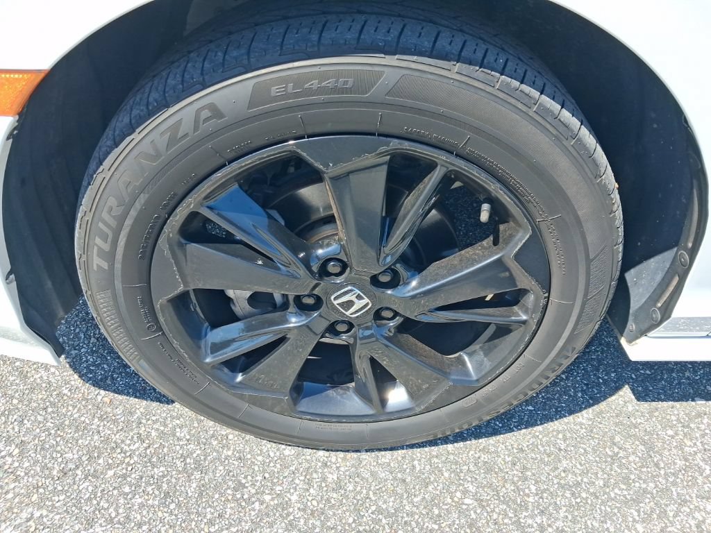 Certified 2024 Honda Odyssey Sport image 15