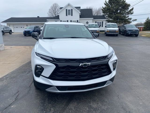 Used 2025 Chevrolet Blazer LT w/ Blazer LT Plus Package image 6