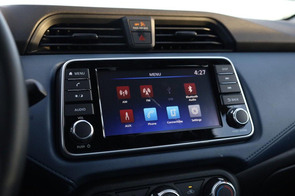 New 2025 Nissan Versa SV w/ Trunk Package image 11