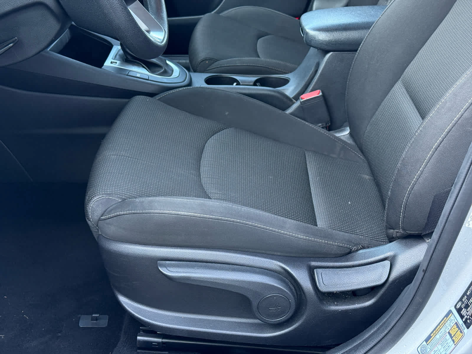 Used 2021 Kia Forte LXS FWD image 12