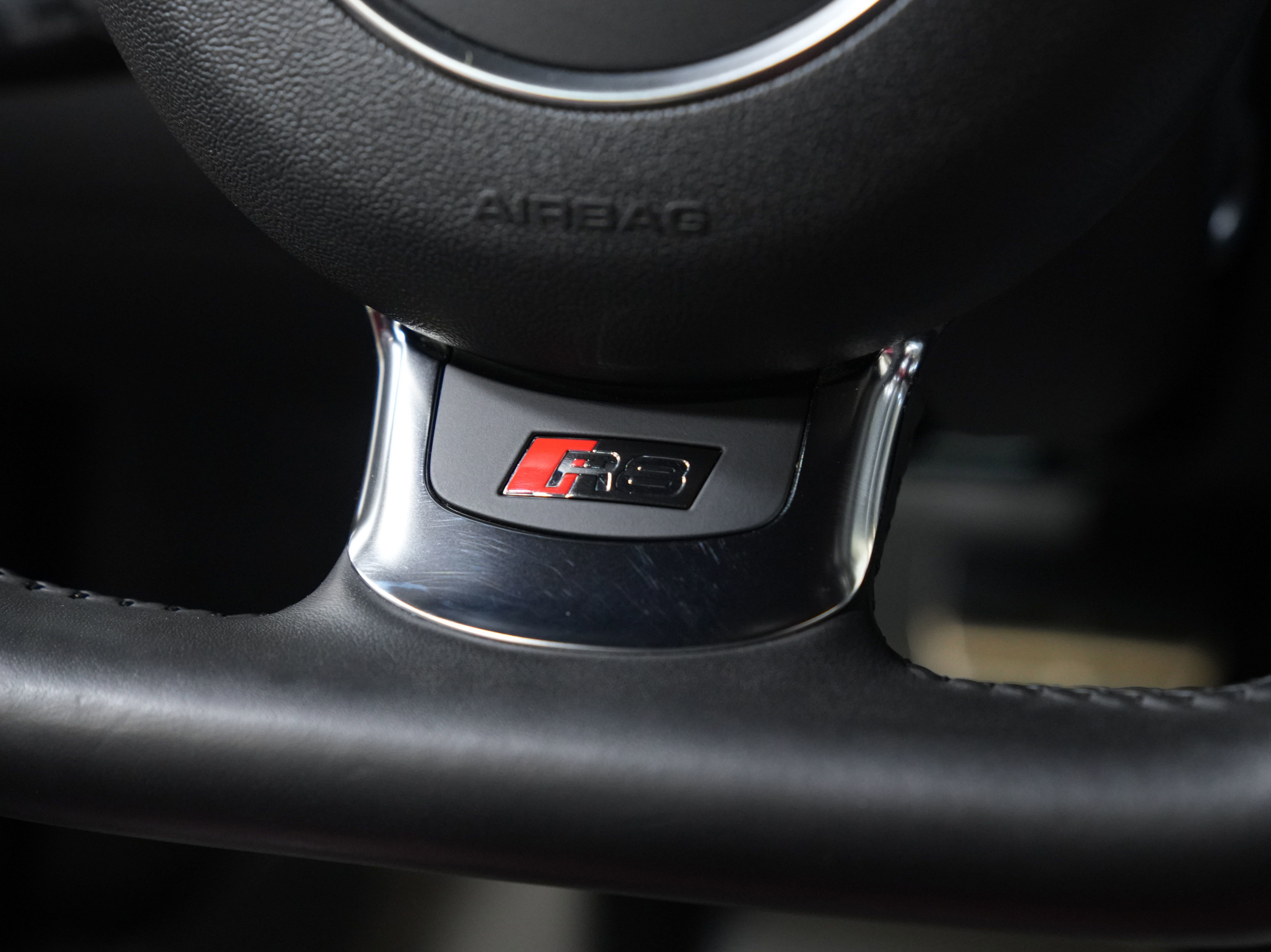 Used 2014 Audi R8 V8 image 35