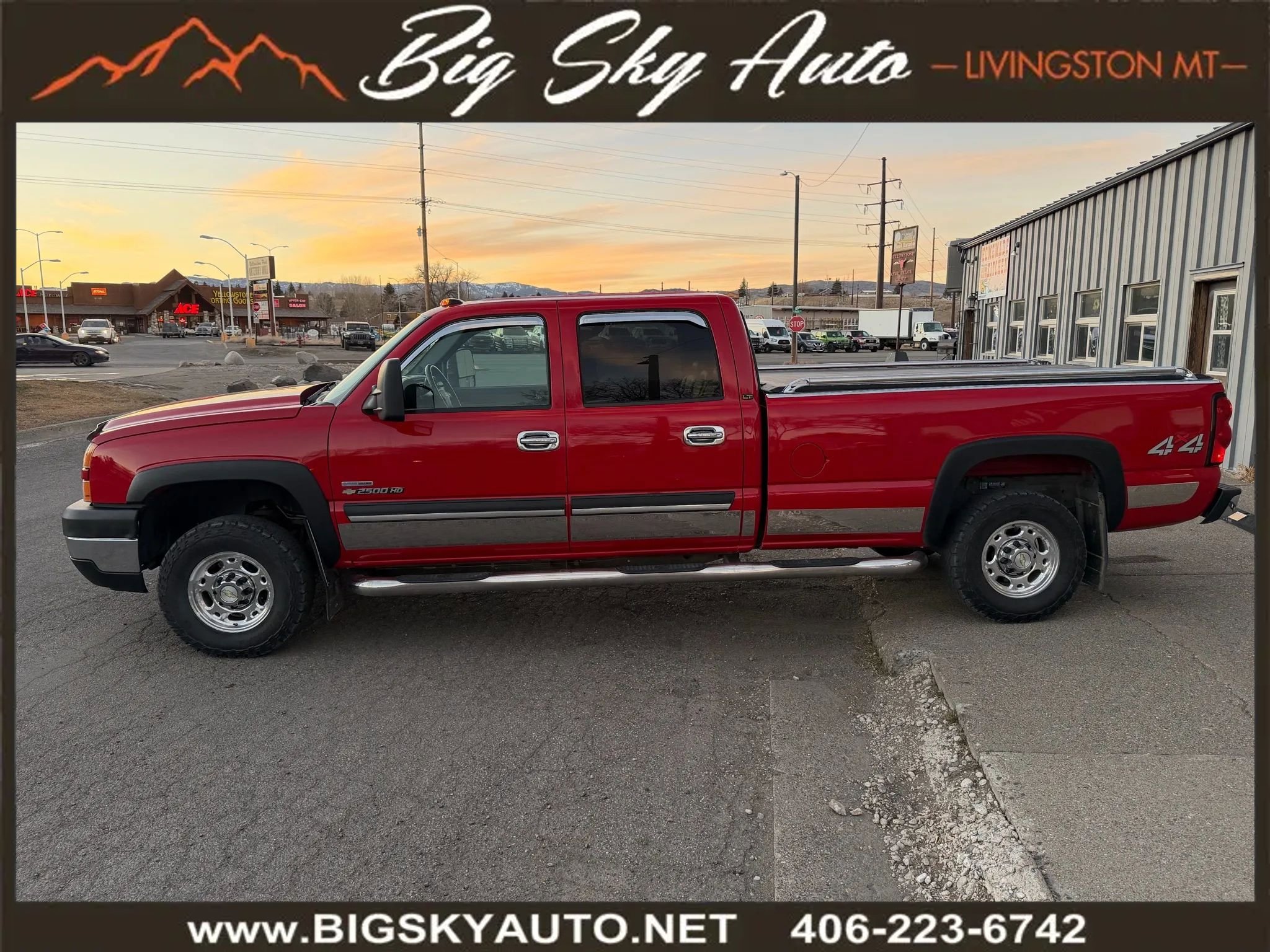 Used 2007 Chevrolet Silverado 2500 LT w/ Heavy-Duty Power Package image 4