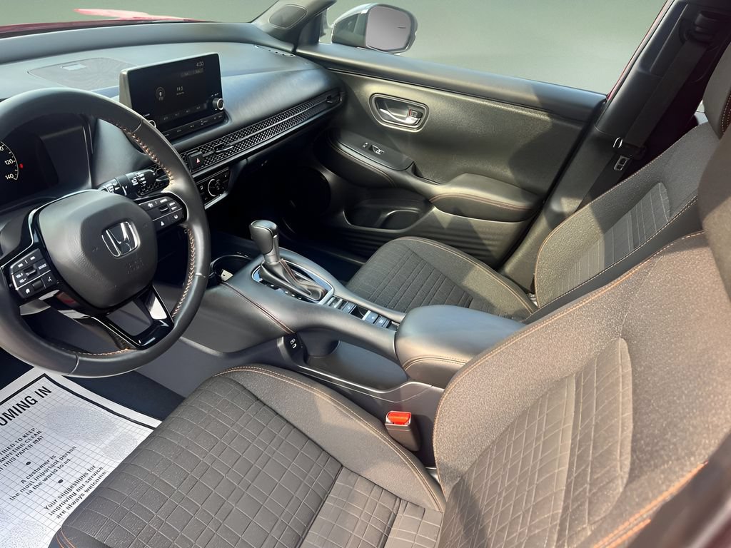 Used 2024 Honda HR-V Sport image 9