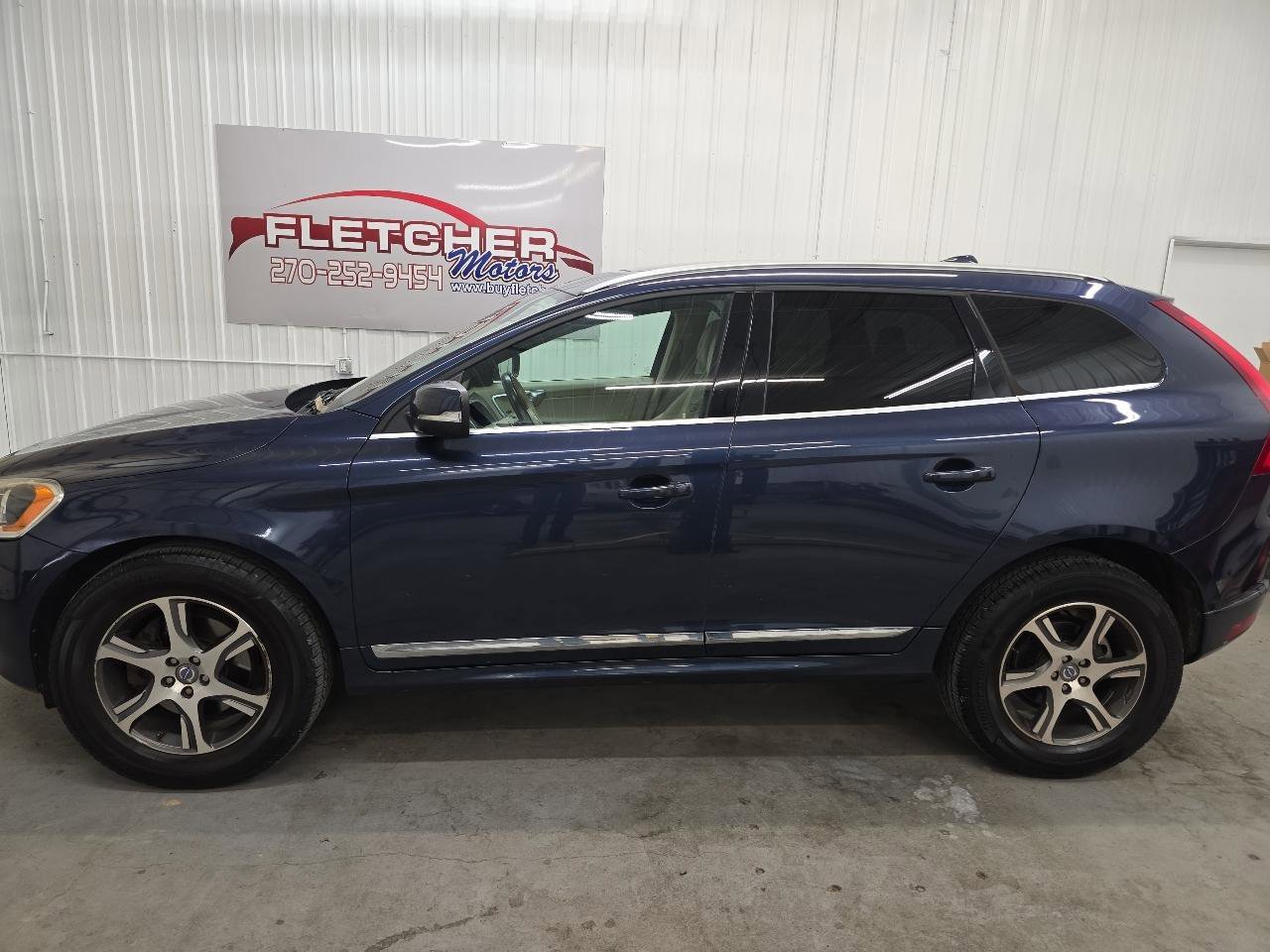 Used 2015 Volvo XC60 T6 AWD/4WD image 6