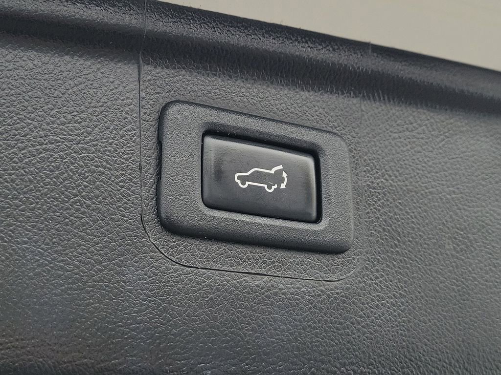 Used 2018 Subaru Outback 2.5i Limited image 10