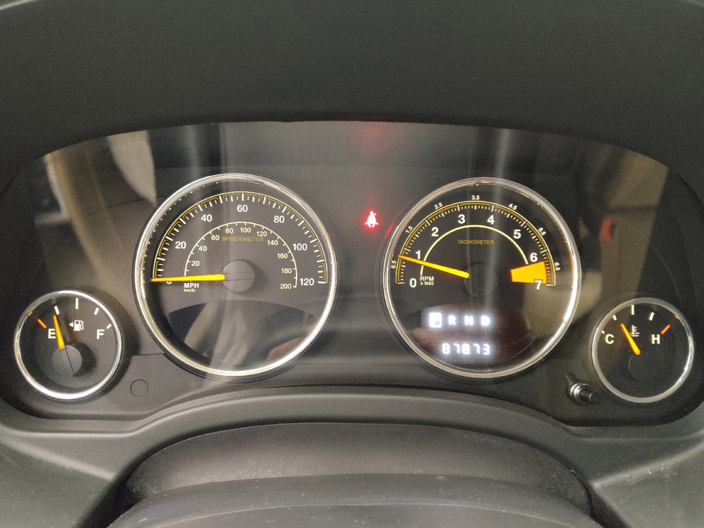 Used 2014 Jeep Compass Latitude FWD image 23