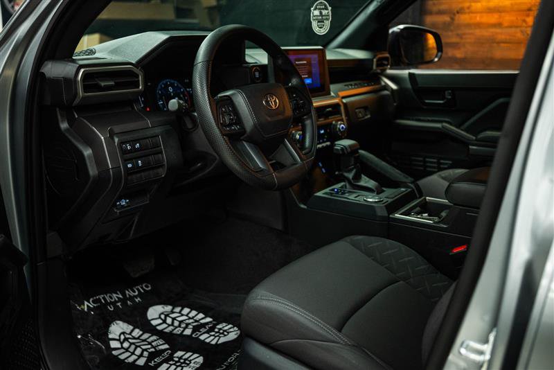 Used 2025 Toyota Tacoma SR5 RWD image 8