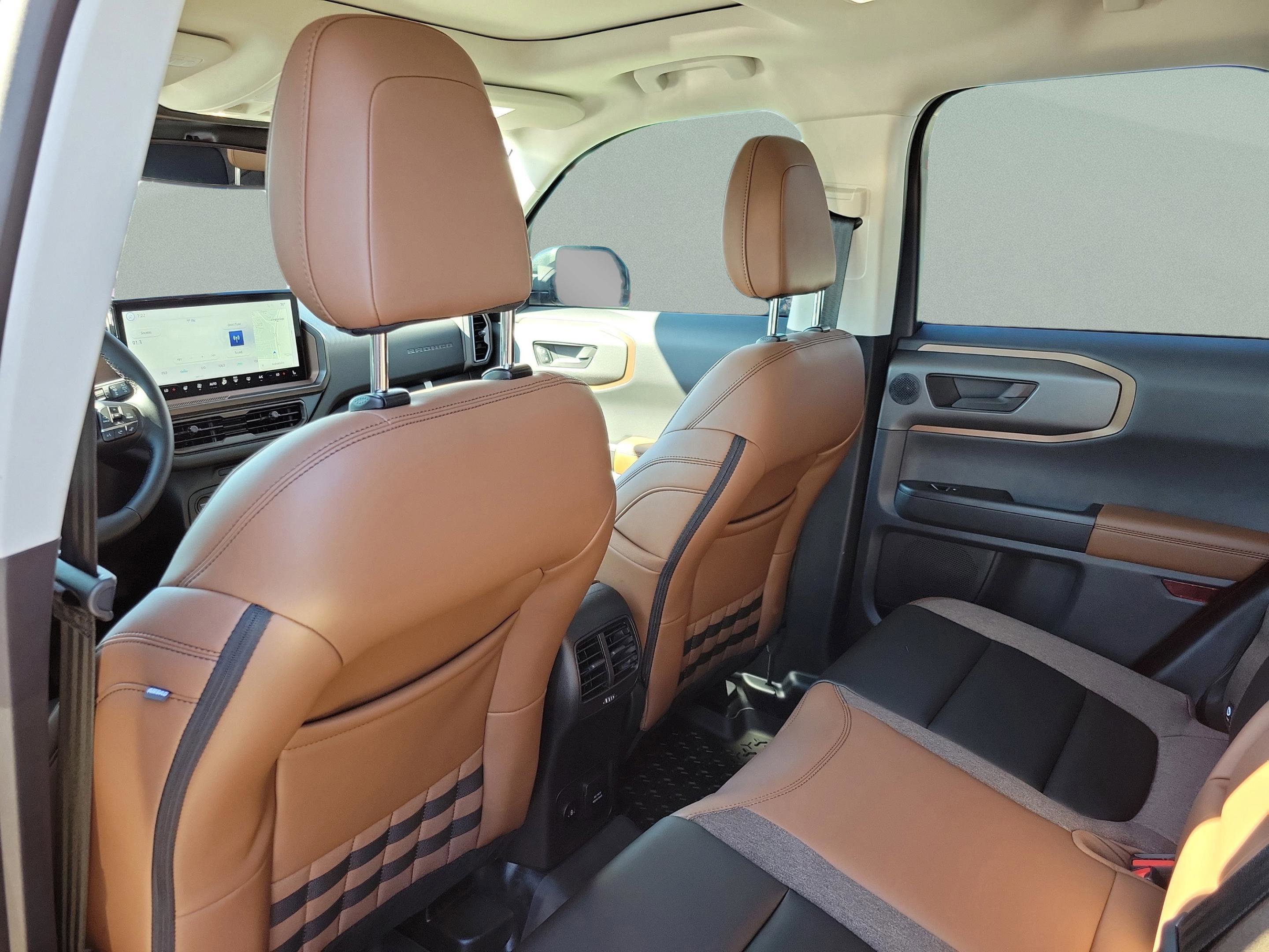 New 2025 Ford Bronco Sport Outer Banks w/ Sasquatch Outer Banks Package AWD/4WD image 14