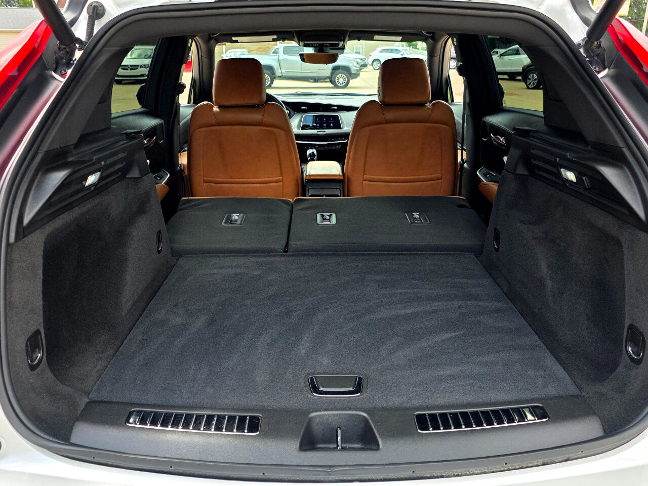 Used 2022 Cadillac XT4 Premium Luxury image 21