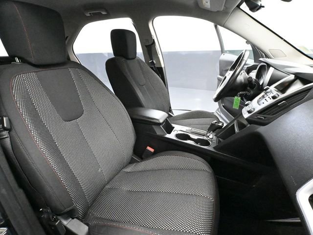 Used 2017 Chevrolet Equinox LT w/ Convenience Package image 40