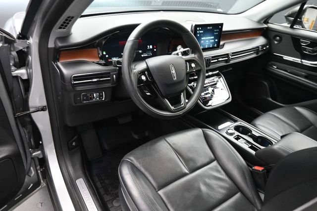 Certified 2021 Lincoln Corsair Reserve w/ Equipment Group 201A AWD/4WD image 9