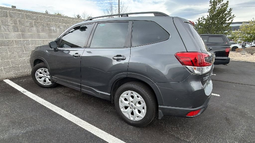 Used 2020 Subaru Forester w/ Alloy Wheel Package AWD/4WD image 3