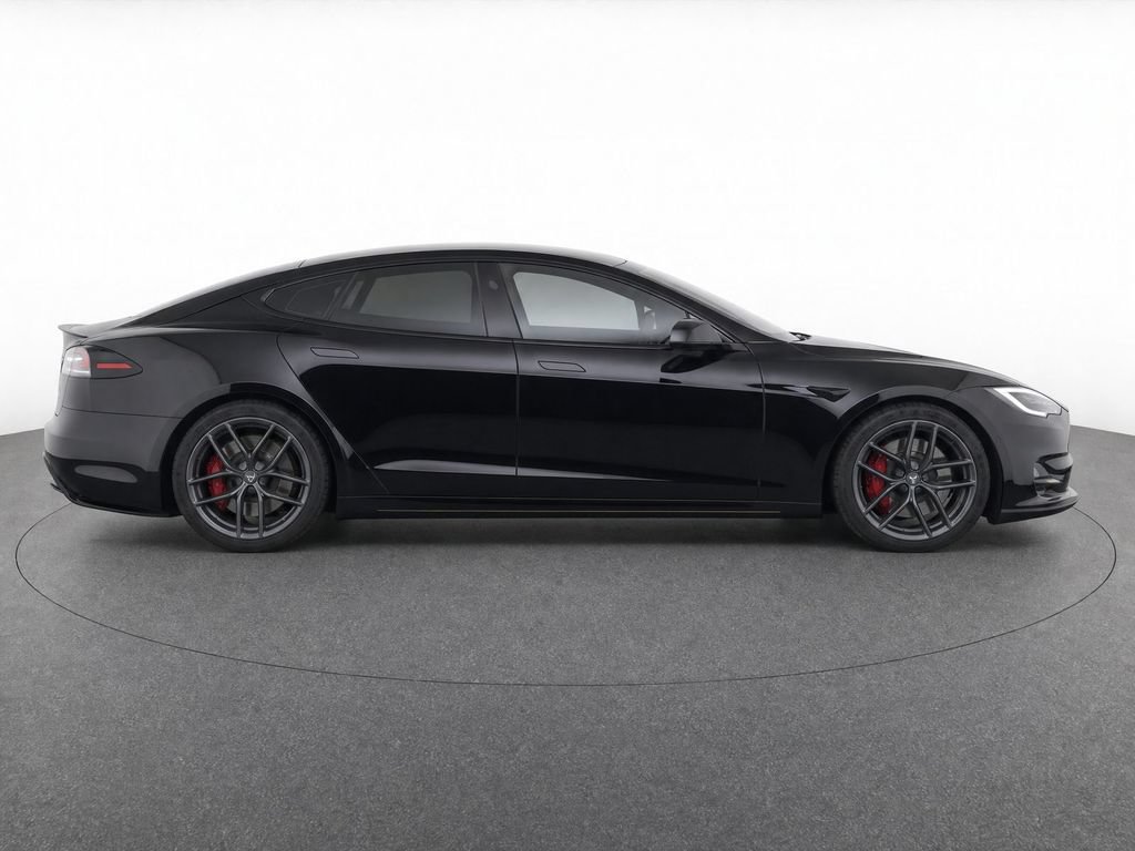 Used 2026 Tesla Model S Plaid AWD/4WD image 8