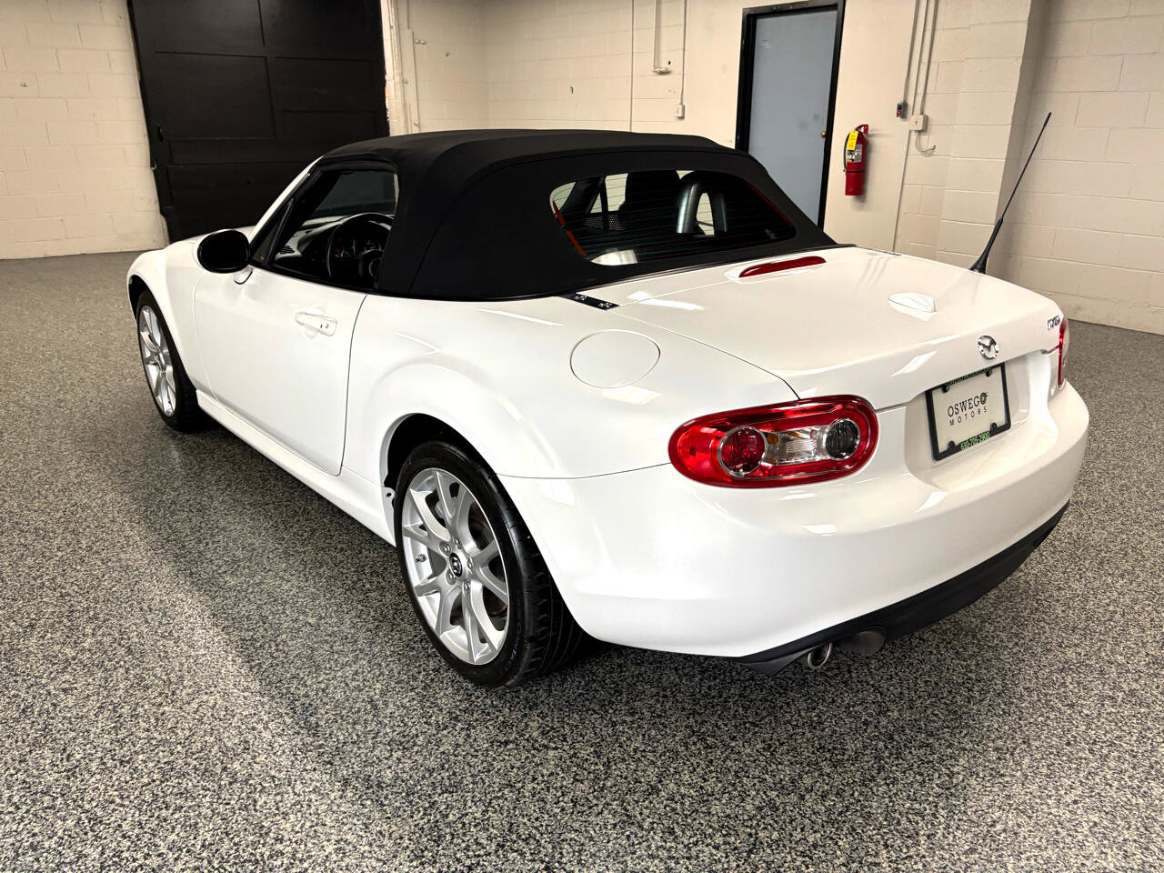 Used 2013 MAZDA MX-5 Miata Grand Touring image 6