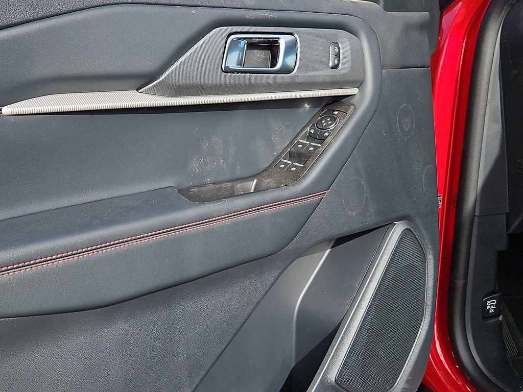 New 2026 Ford Explorer ST-Line image 21