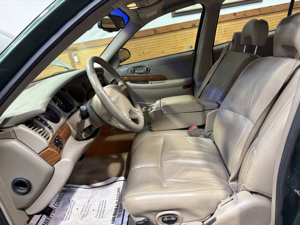 Used 2003 Buick Le Sabre Custom w/ Luxury Package FWD image 16