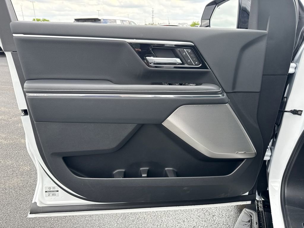 New 2025 GMC Sierra EV Denali image 16