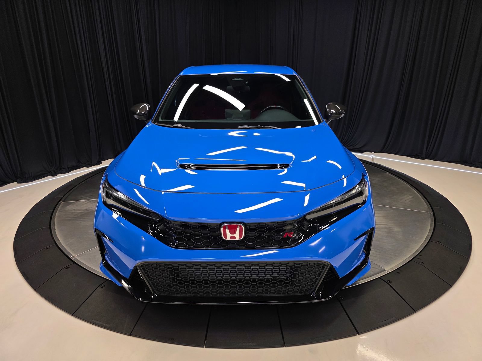 Used 2023 Honda Civic Type R image 8