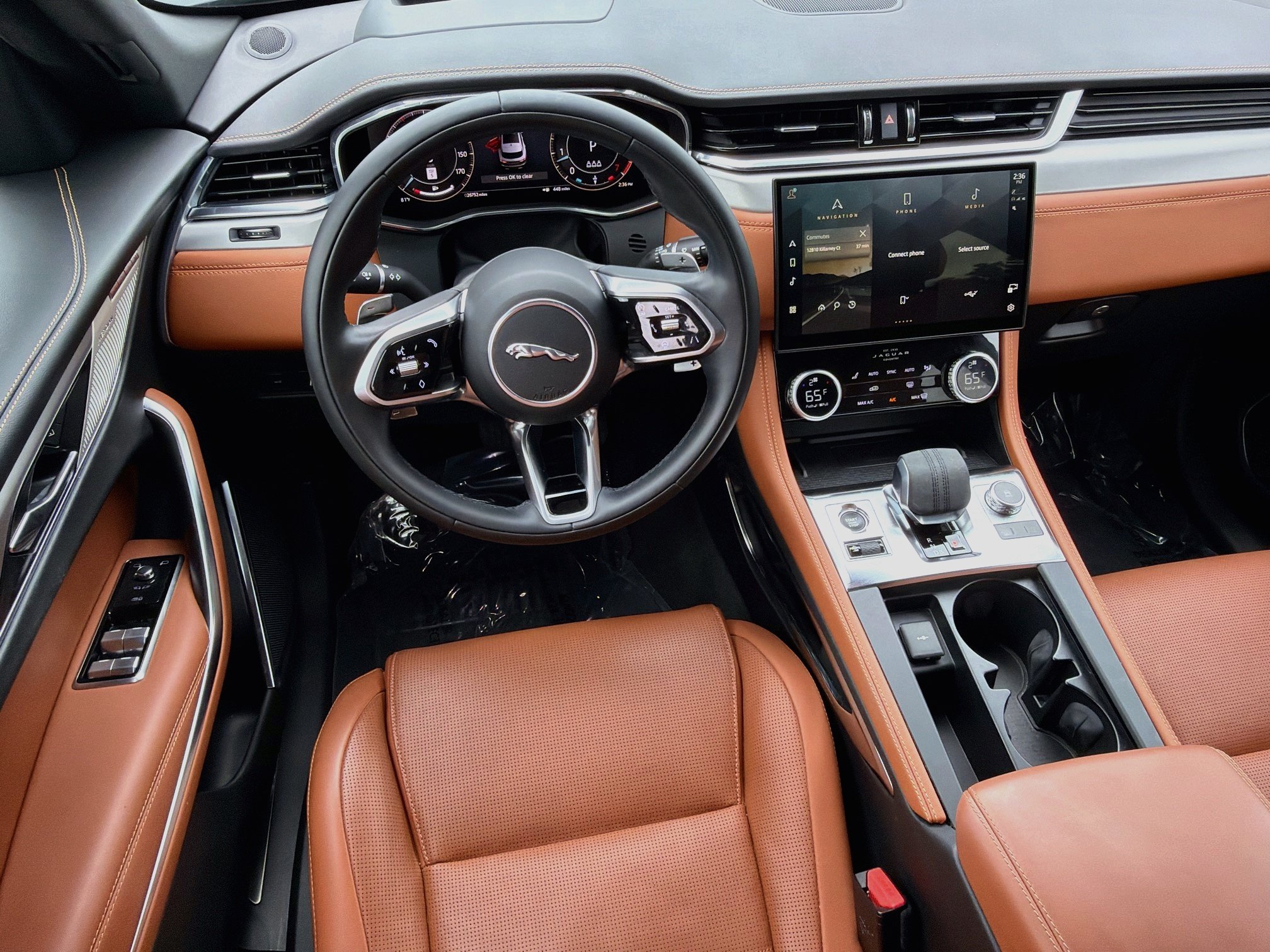 Used 2024 Jaguar F-PACE R-Dynamic S AWD/4WD image 17