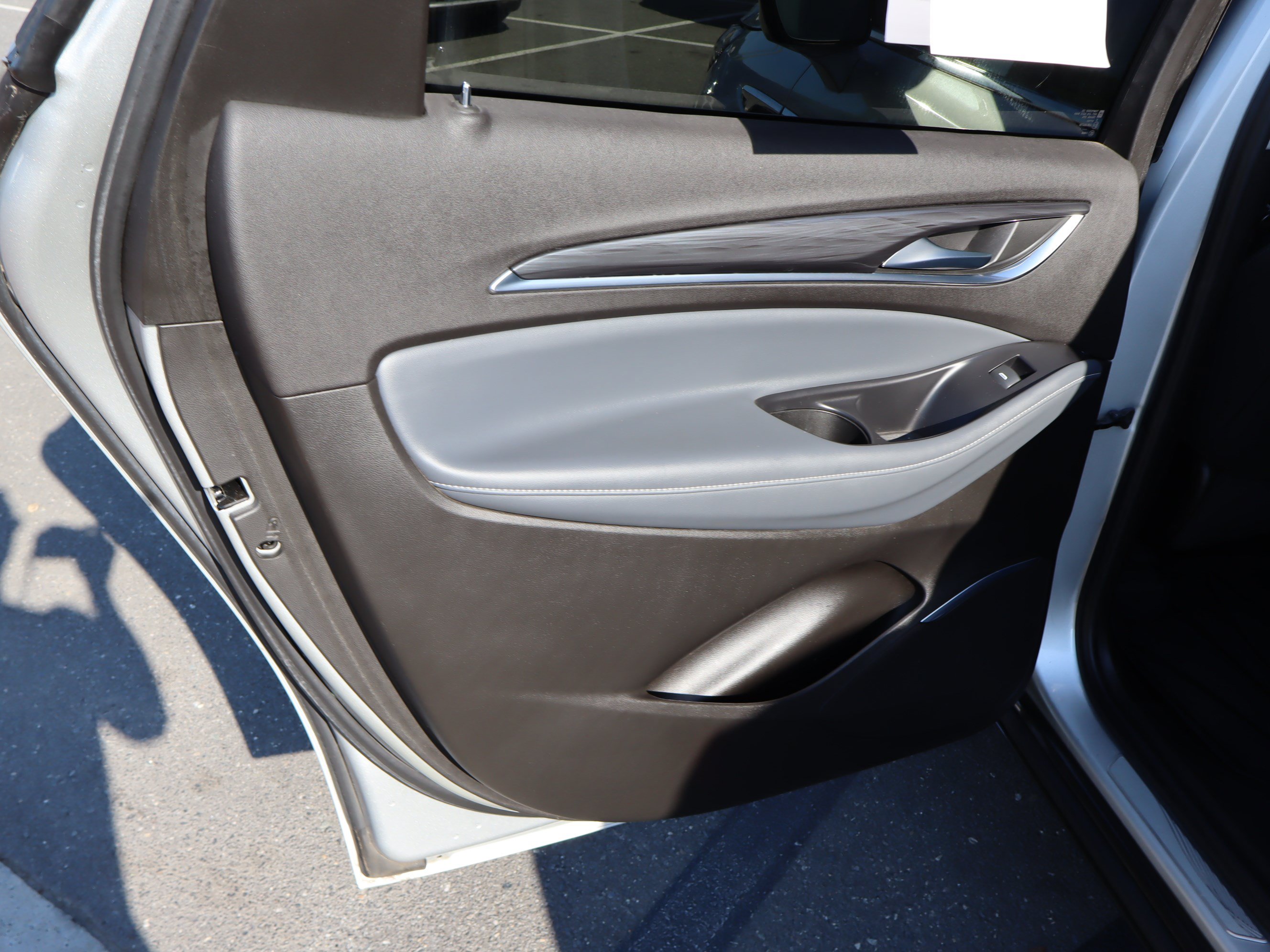 Used 2021 Buick Enclave Preferred FWD image 30
