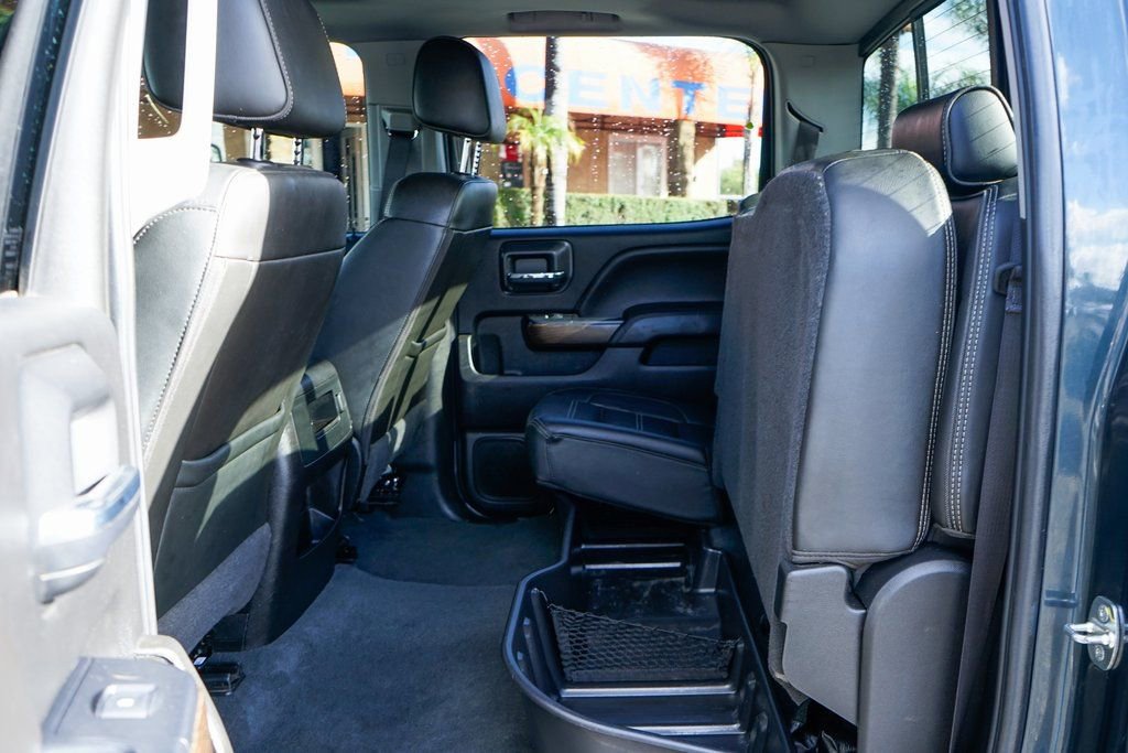 Used 2019 GMC Sierra 3500 Denali image 40