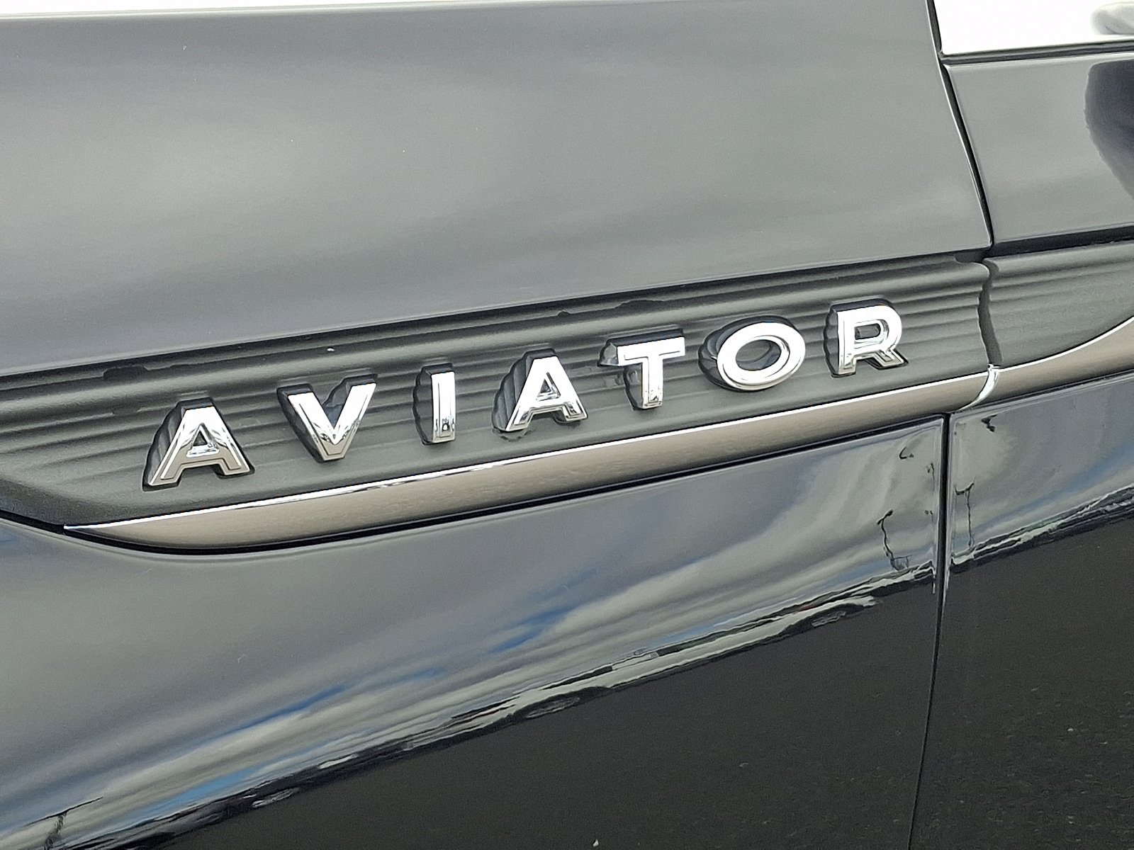 Used 2023 Lincoln Aviator Reserve w/ Equipment Group 201A AWD/4WD image 36