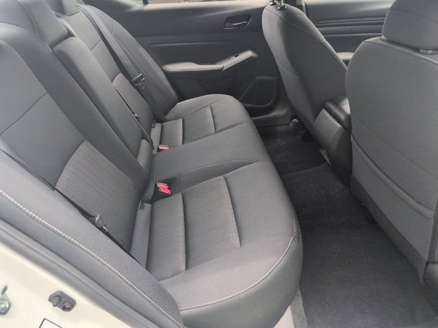 Used 2025 Nissan Altima 2.5 SV FWD image 29