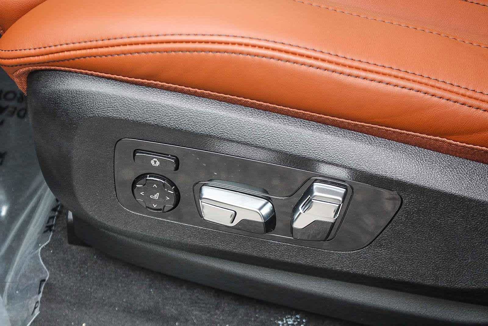 New 2026 BMW X5 M60i AWD/4WD image 28