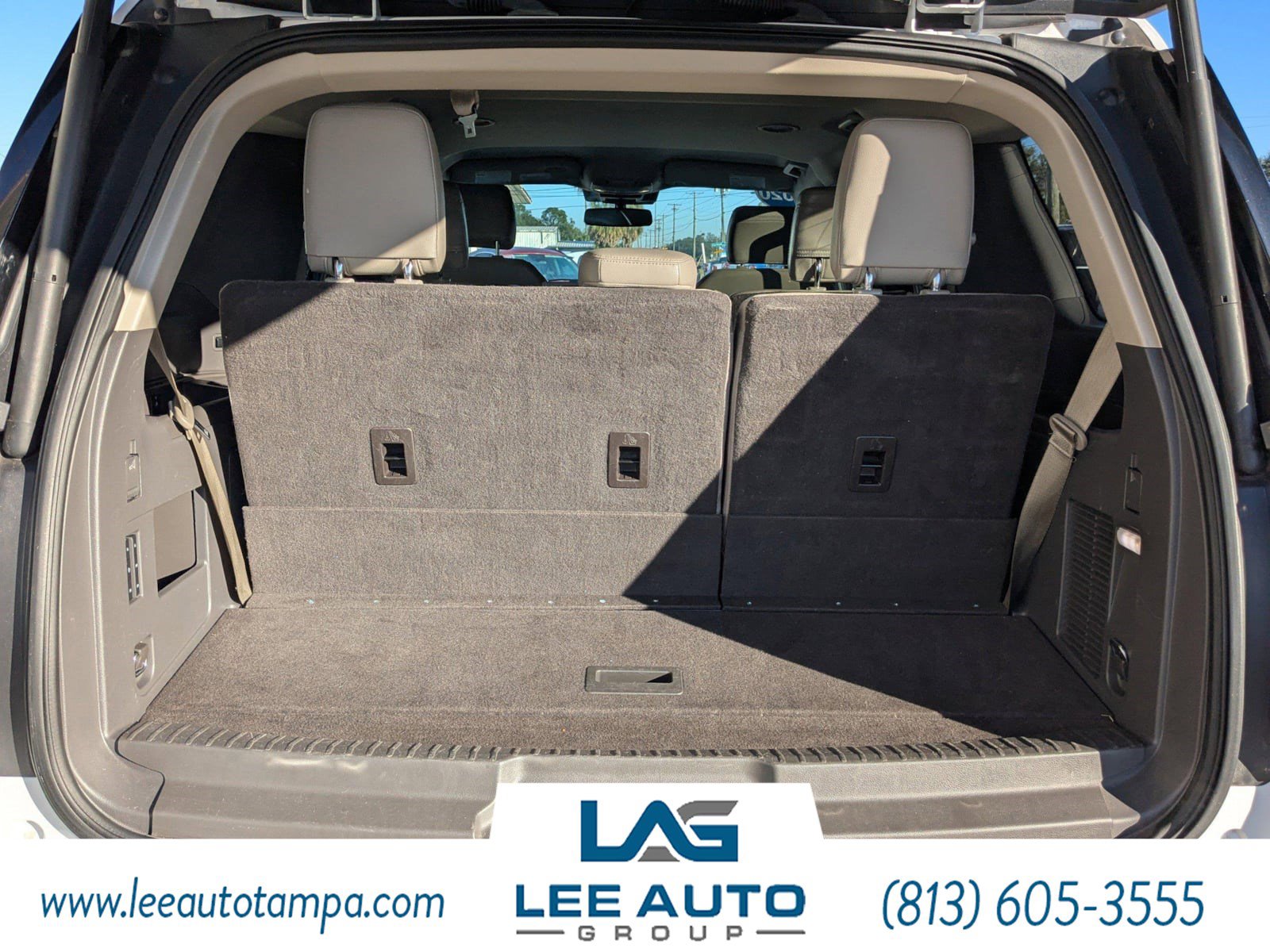 Used 2020 Ford Expedition Limited image 12