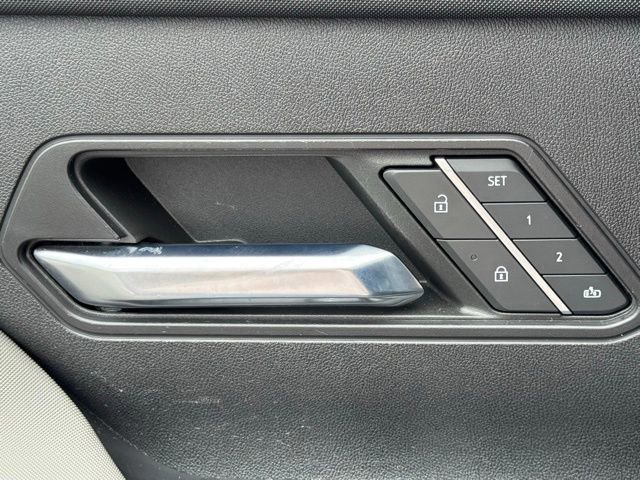 Used 2024 GMC Hummer EV 2X image 19