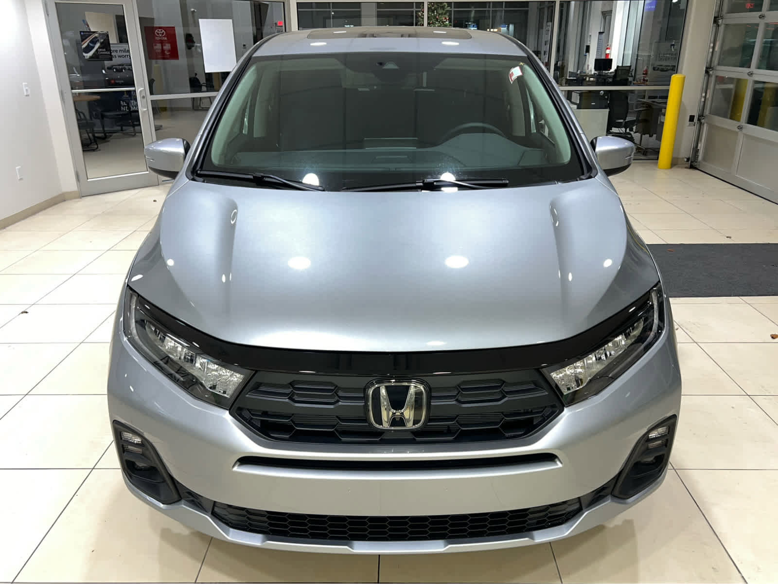 New 2026 Honda Odyssey EX-L image 3
