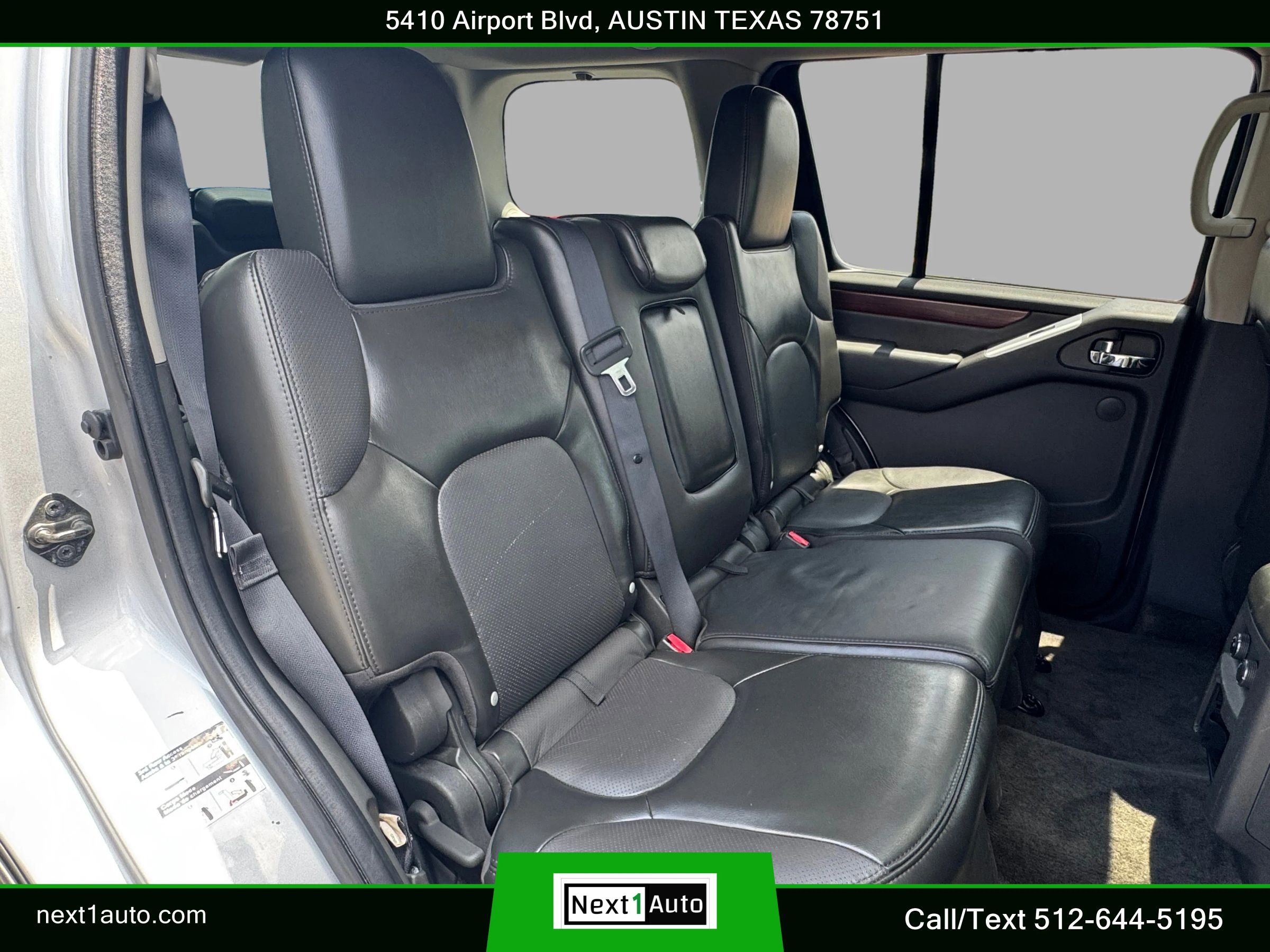 Used 2012 Nissan Pathfinder LE AWD/4WD image 32