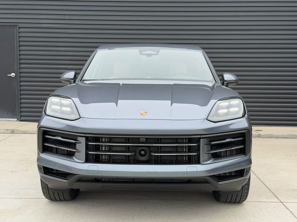 New 2026 Porsche Cayenne E-Hybrid AWD/4WD image 8