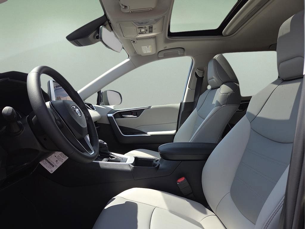 Certified 2025 Toyota RAV4 XLE Premium FWD image 19