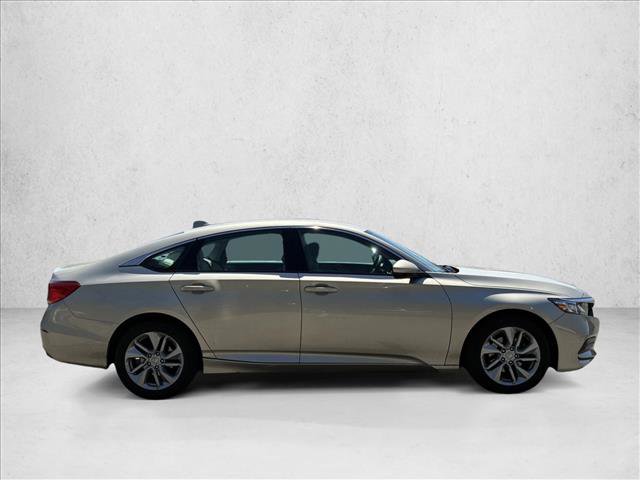Used 2018 Honda Accord LX image 4