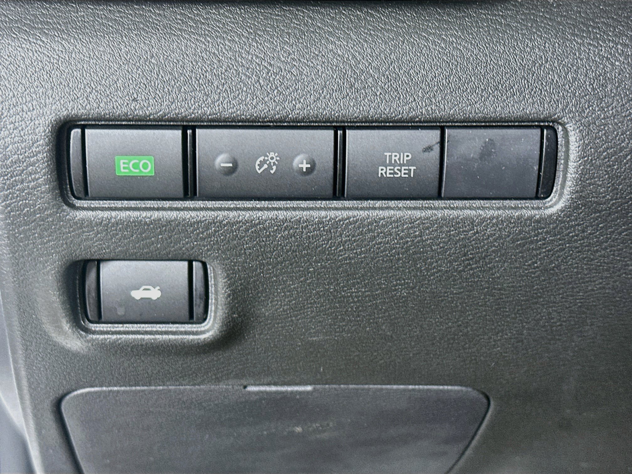Used 2023 Nissan Sentra SV w/ All-Weather Package FWD image 17